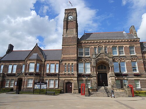 St Helens Town Hall
